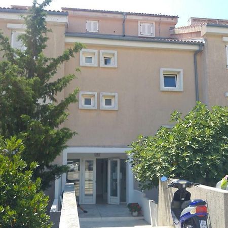 Studio Apartment Нови Винодолски Екстериор снимка