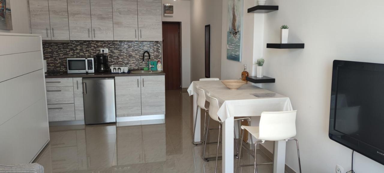 Studio Apartment Нови Винодолски Екстериор снимка