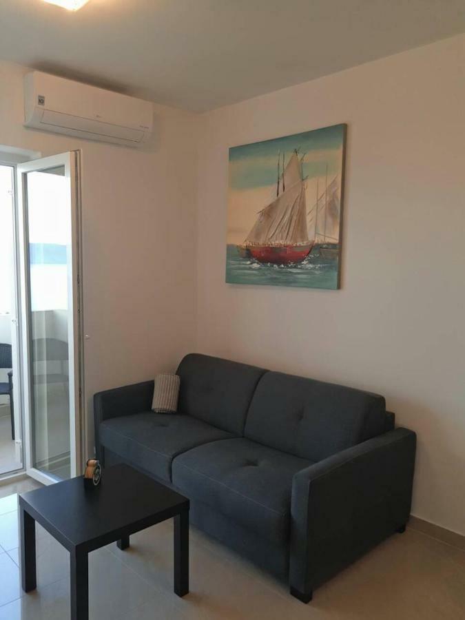 Studio Apartment Нови Винодолски Екстериор снимка